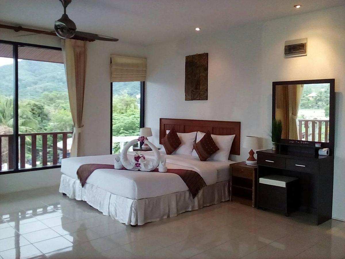 Baan Chayna Hotel Bang Tao Plajı Dış mekan fotoğraf